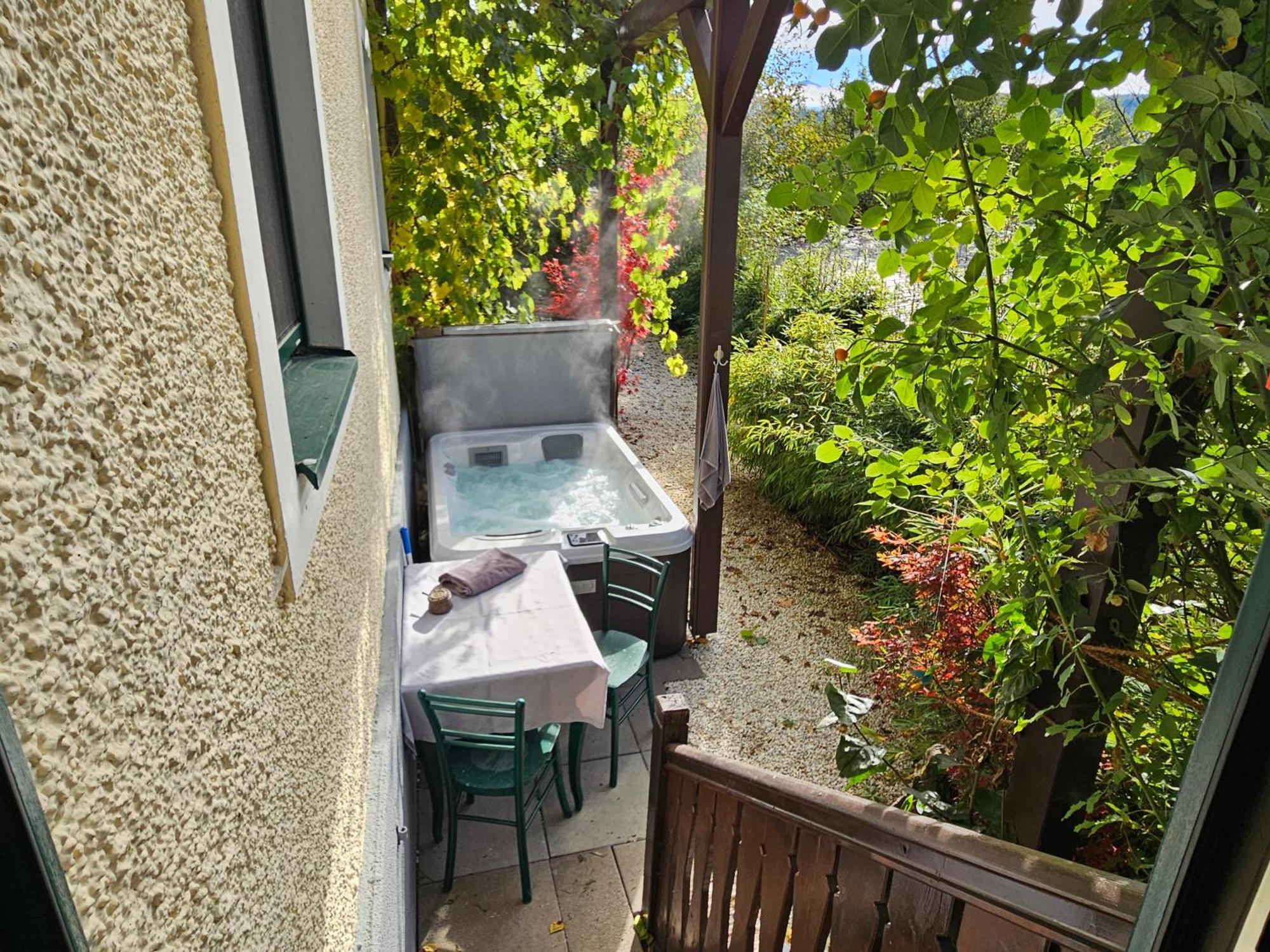 Premium Apartment Mit Privatem Whirlpool, Sauna, Garten Sankt Martin am Grimming エクステリア 写真