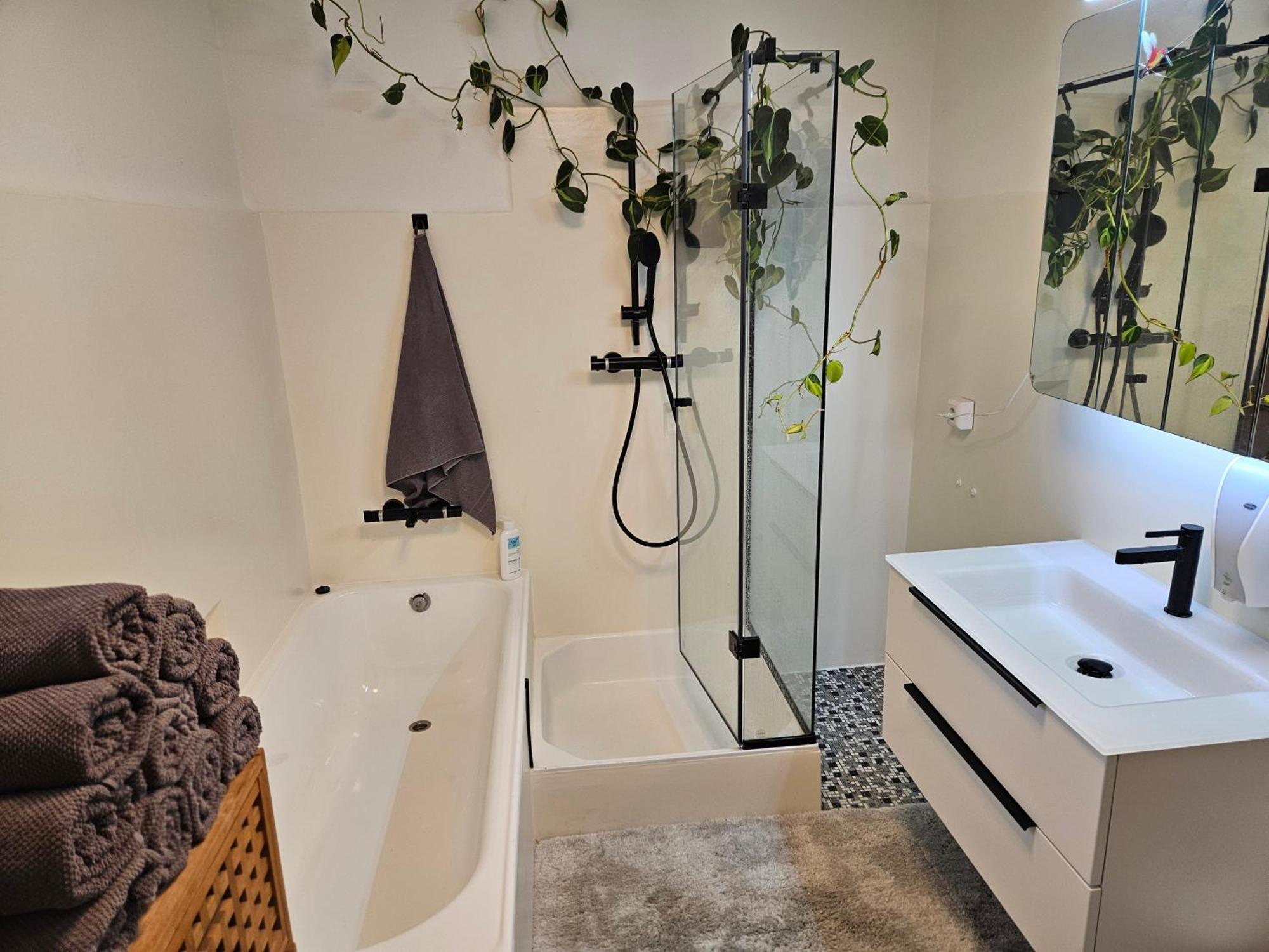 Premium Apartment Mit Privatem Whirlpool, Sauna, Garten Sankt Martin am Grimming エクステリア 写真