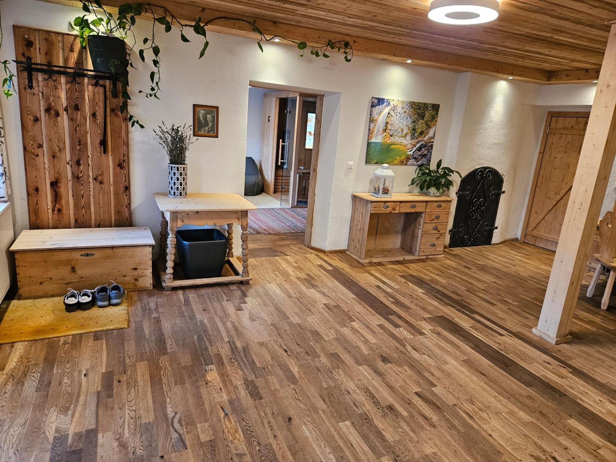 Premium Apartment Mit Privatem Whirlpool, Sauna, Garten Sankt Martin am Grimming エクステリア 写真